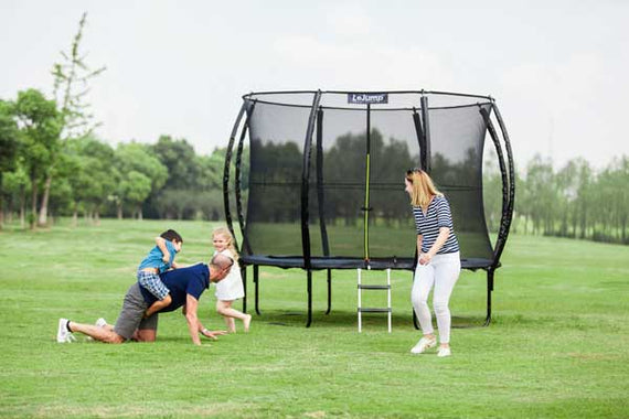 Garden trampoline hotsell